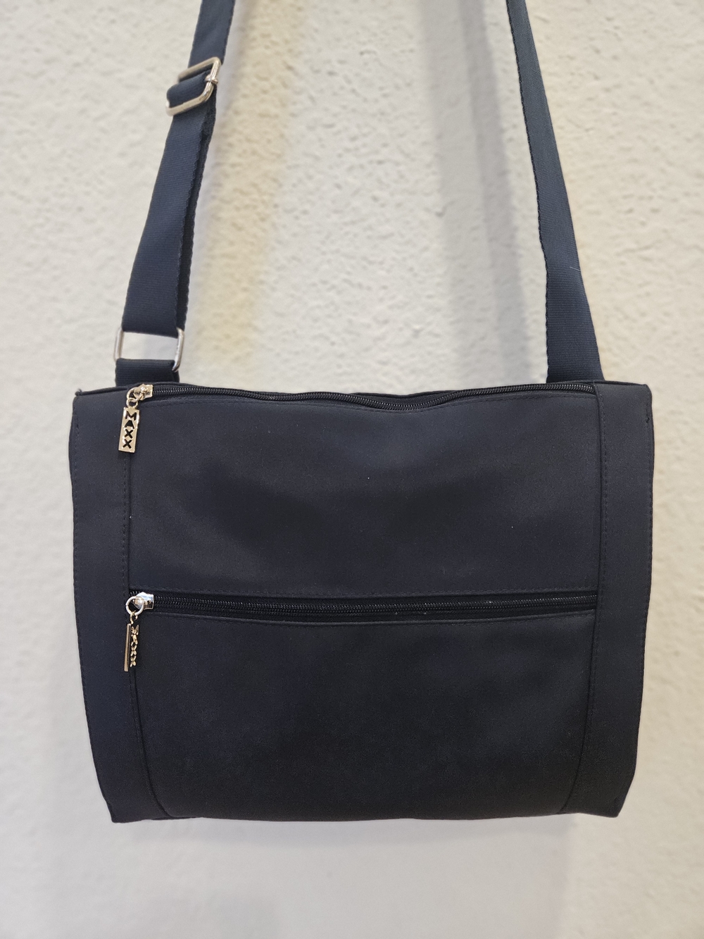 MAXX NEW YORK Navy Nylon Crossbody Bag